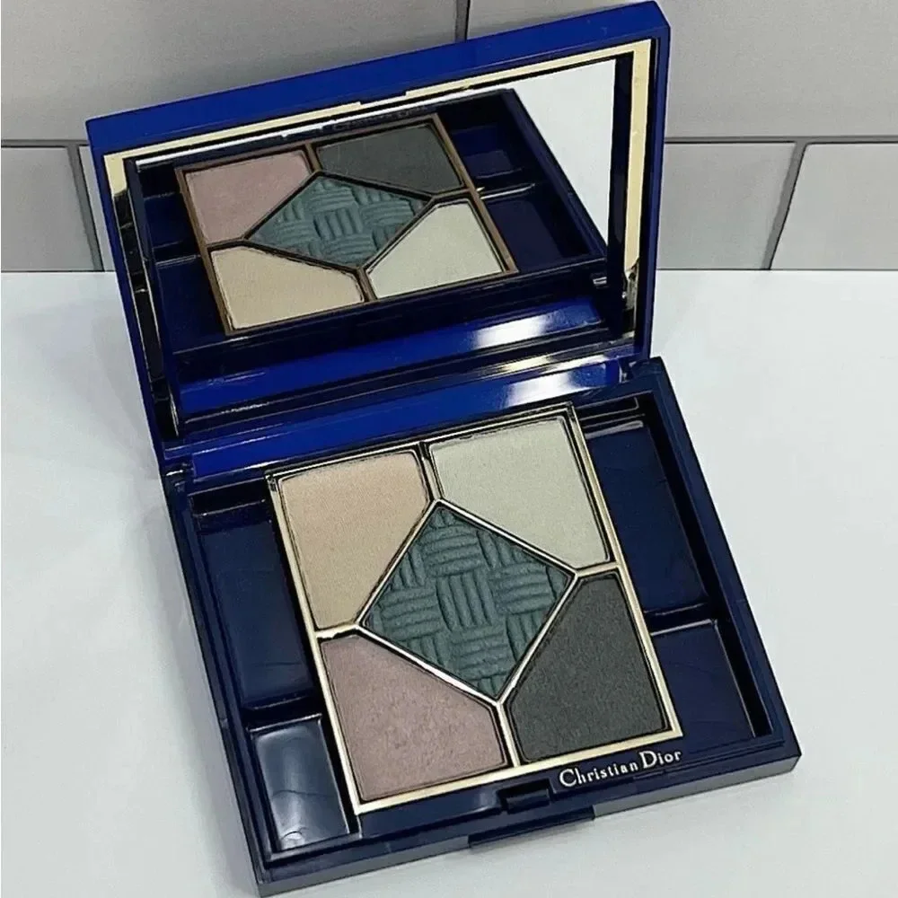 Dior 310 Faux-Uni Color Bouquet Eyeshadow Palette